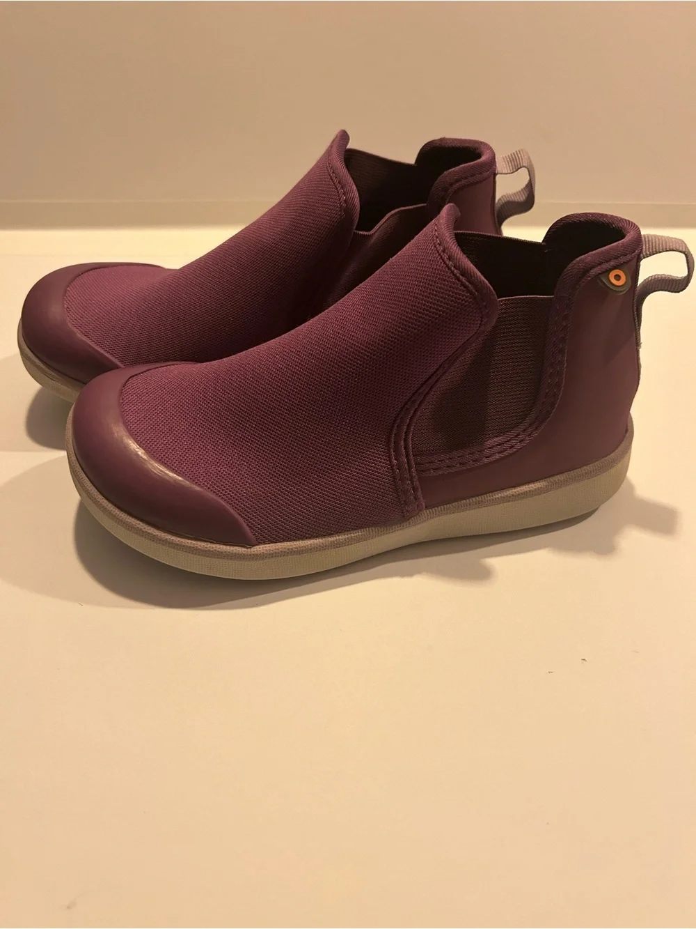 BOGS Size 13 Little Girl Purple Kicker Chelsea Water Resistant Boot Violet